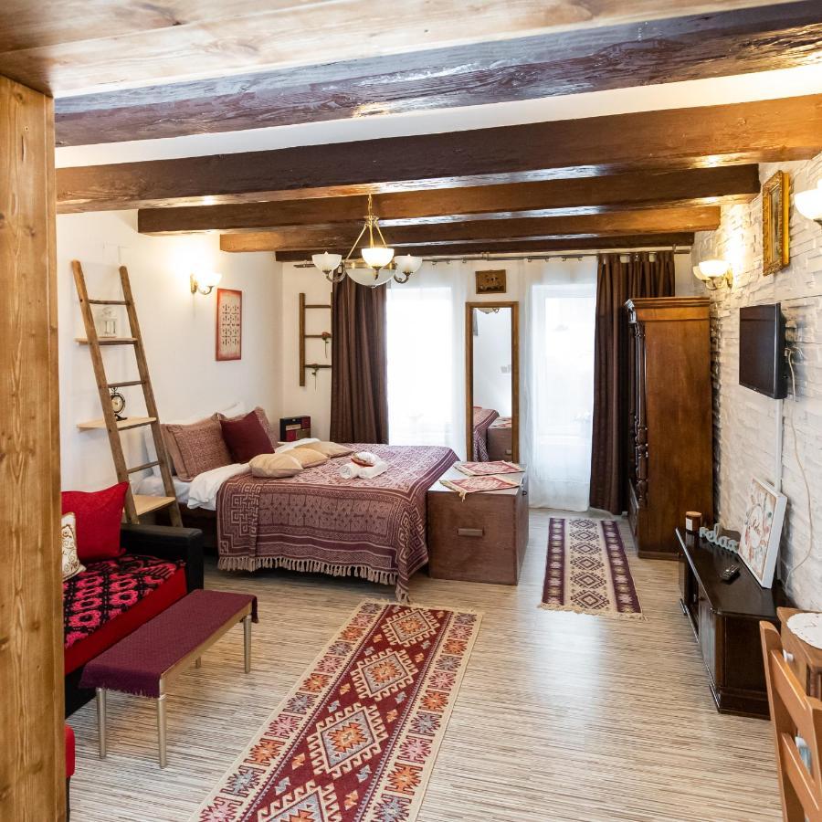 Appartement Saint Marco35Th à Braşov Extérieur photo