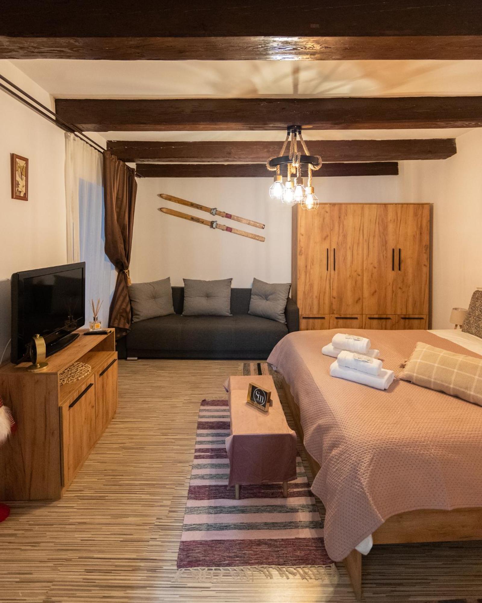 Appartement Saint Marco35Th à Braşov Extérieur photo